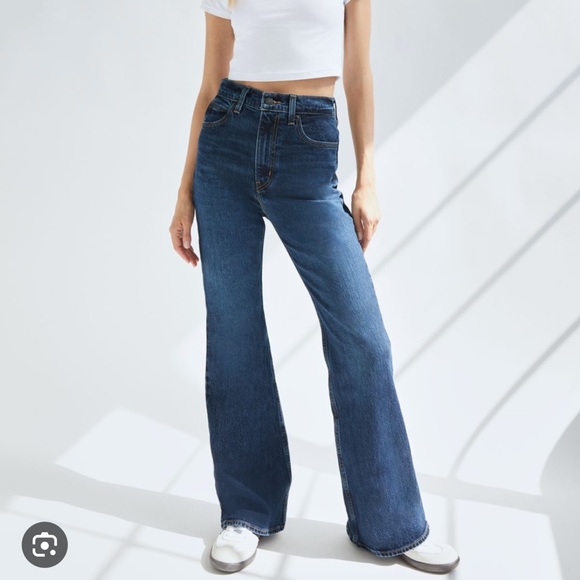 LEVIS PREMIUM 70’s high flare jeans in size 29x32. NWT! Perfect addition to fall - Picture 2 of 15
